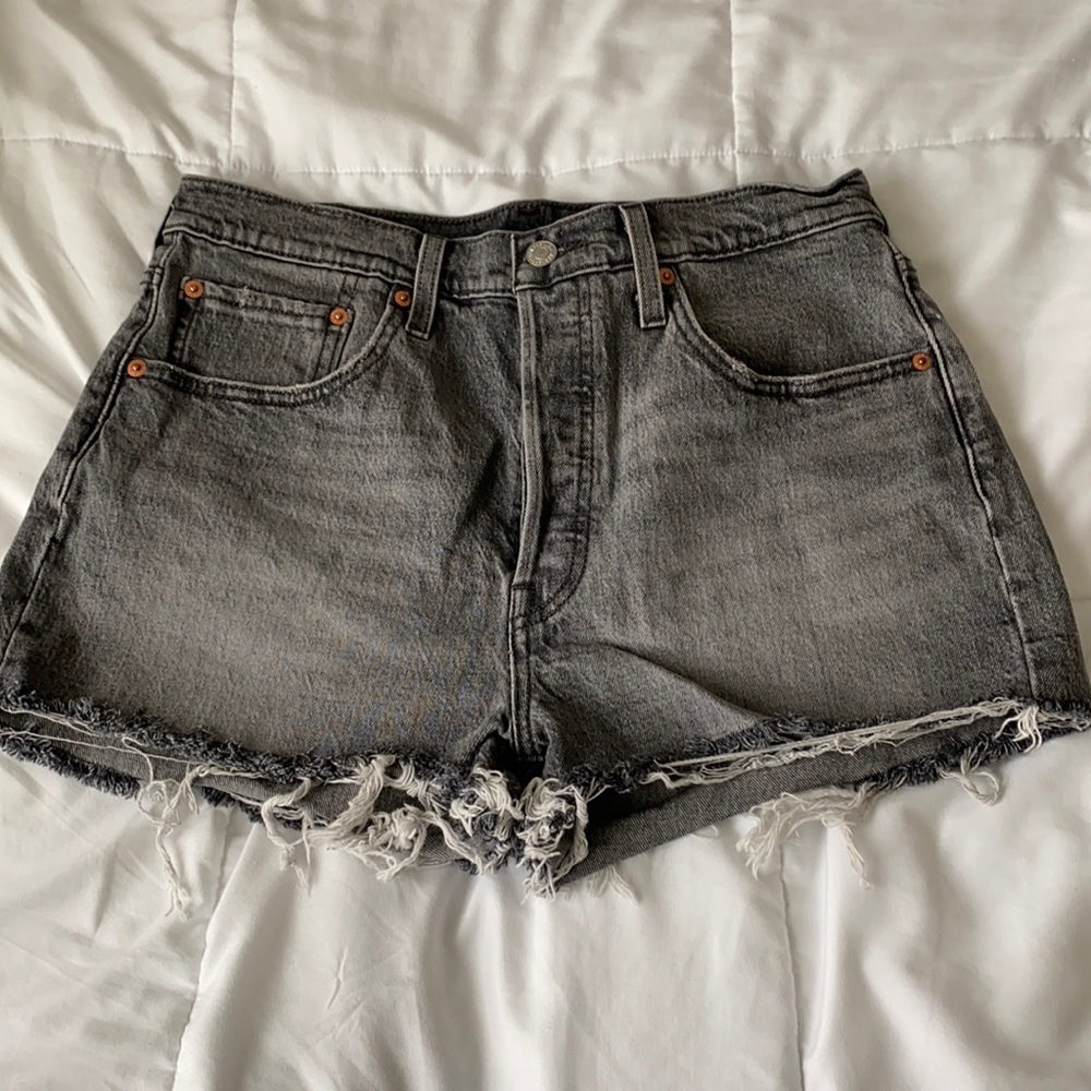 Gray 501 Levi’s
